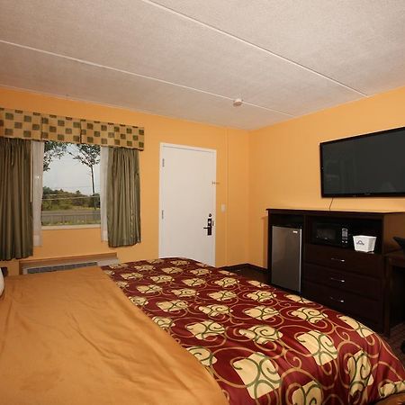 Blue Sky Inn Glens Falls-Saratoga-Lake George Pokój zdjęcie