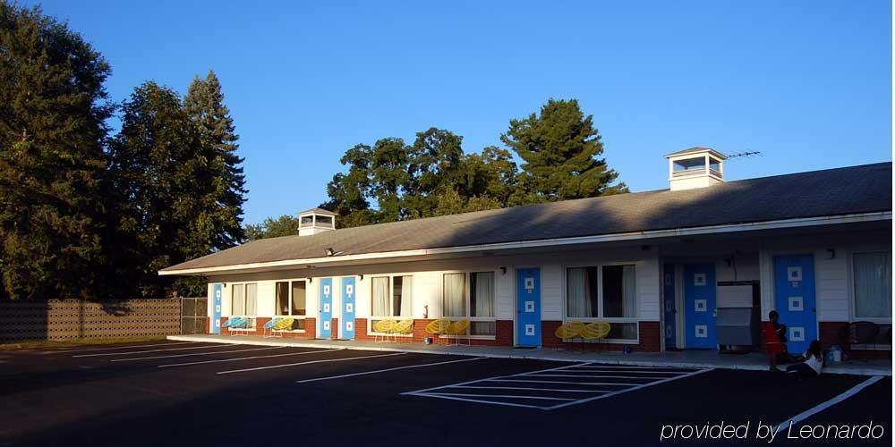 Blue Sky Inn Glens Falls-Saratoga-Lake George Zewnętrze zdjęcie