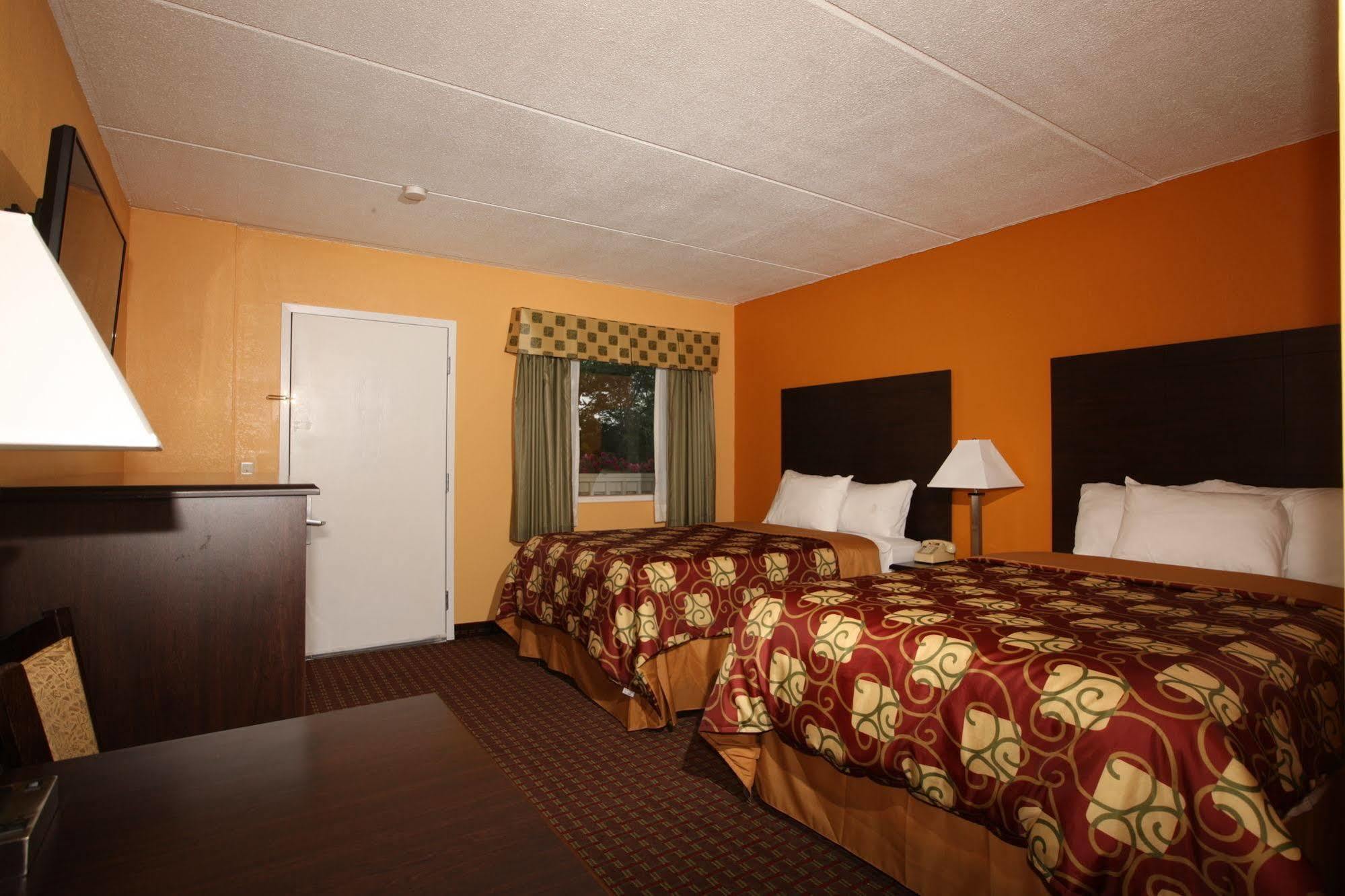 Blue Sky Inn Glens Falls-Saratoga-Lake George Zewnętrze zdjęcie