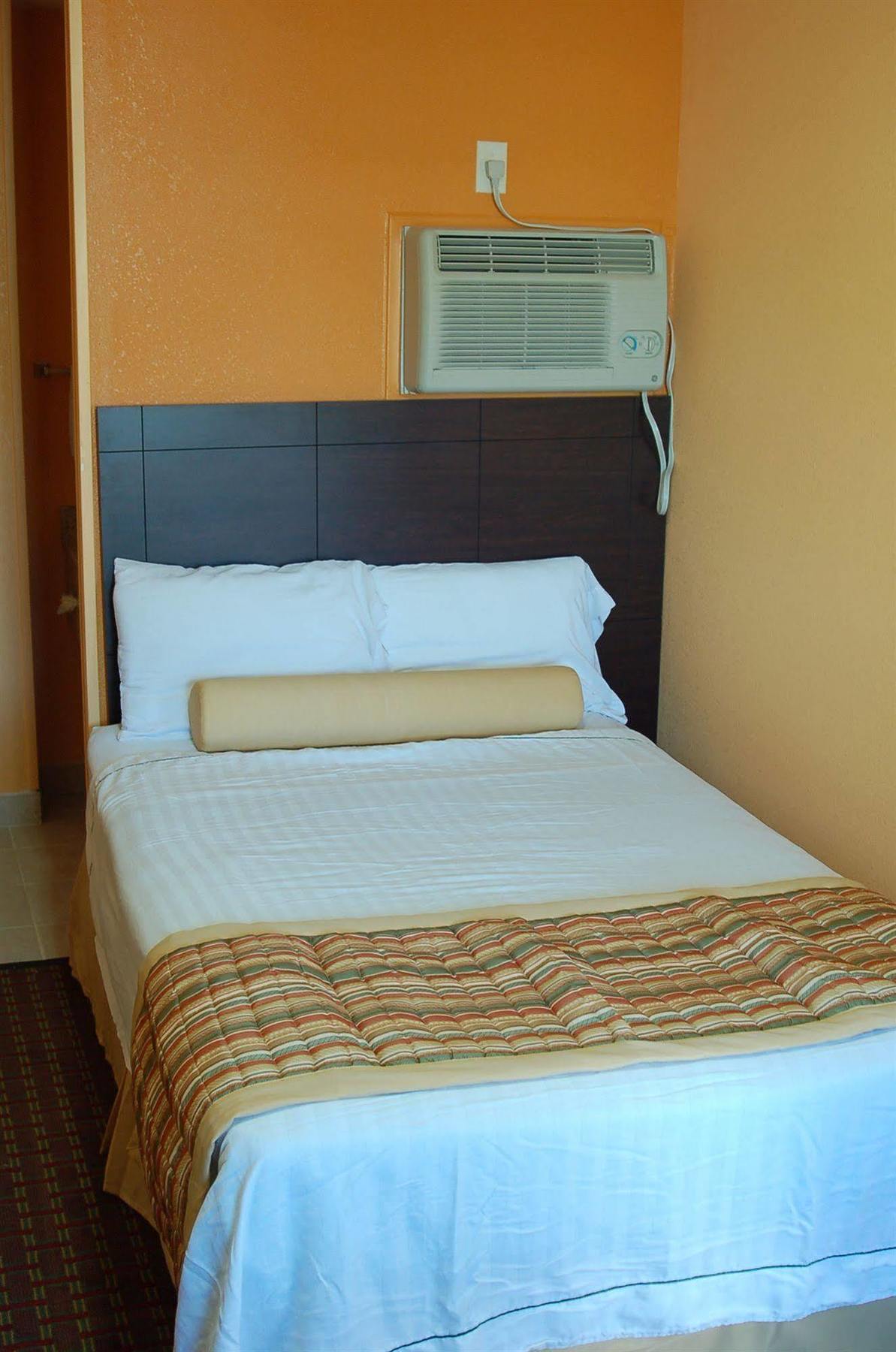 Blue Sky Inn Glens Falls-Saratoga-Lake George Zewnętrze zdjęcie